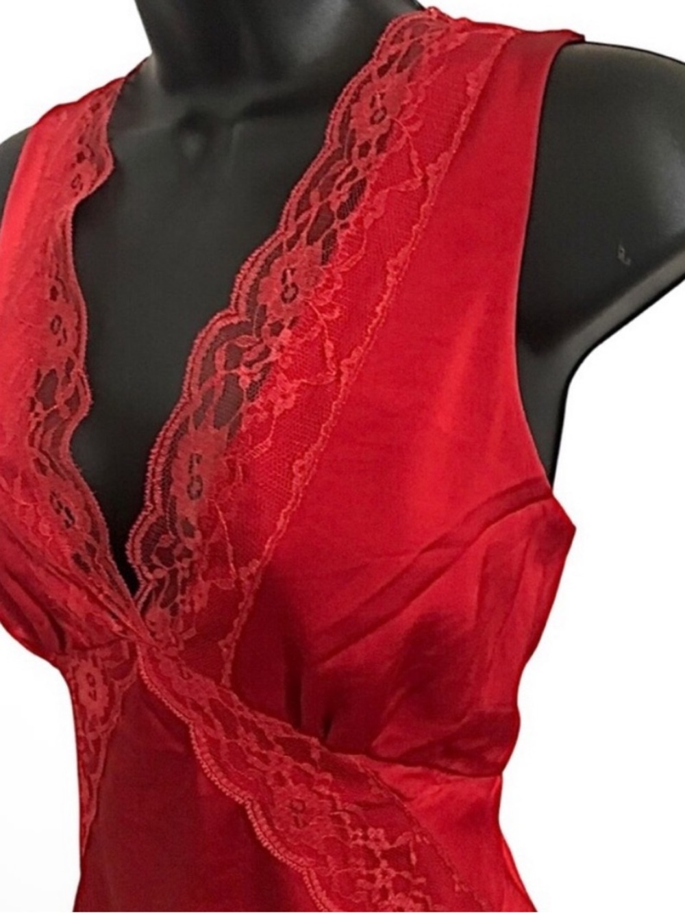 NEW - VIRAL Sincerely Jules Lace Trim Satin Maxi Dress - Picture 3 of 5